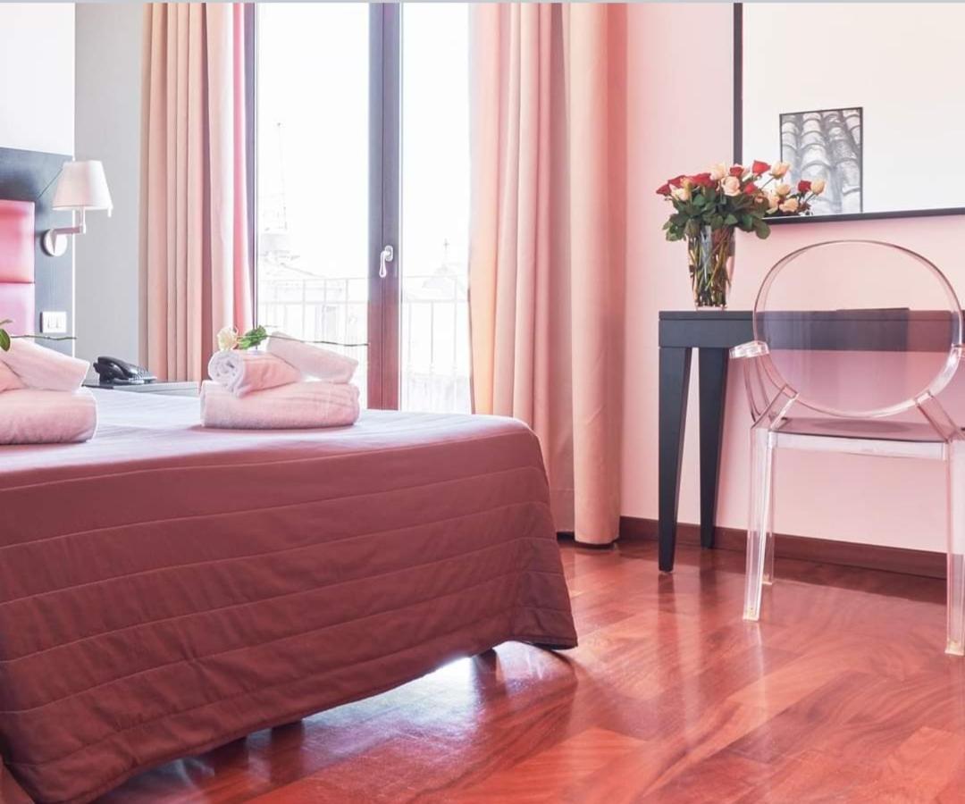 La Chicca Palace Hotel Milazzo Eksteriør billede